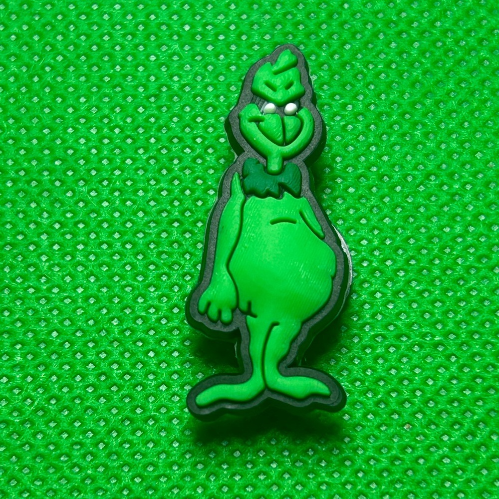 🌼 (5/$10 or 10/$15) NEW “Grinch Christmas” Fun Croc Shoe Charm Collection